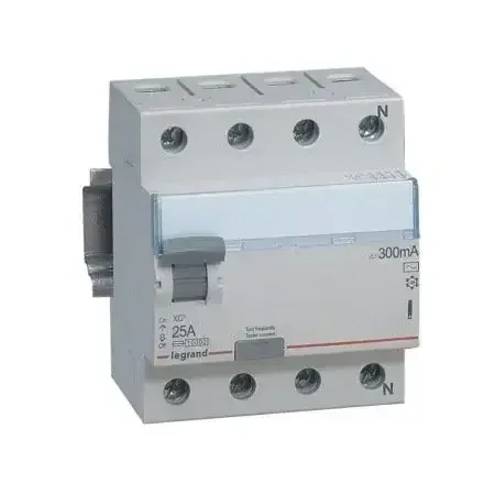 Legrand 403237 XC3 4P A 40A 300mA Kaçak Akım Rölesi - 1