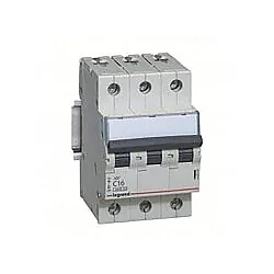 Legrand 403686 XG3 3P C 2A 6kA Otomatik Sigorta - 1
